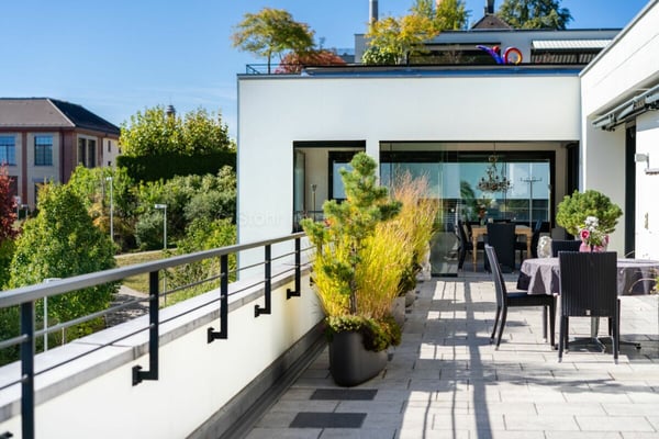 Urbane 4.5 Zimmer Attika-Wohnung mit 169 m² Terrassenfläche 14
