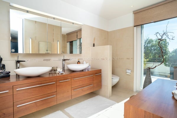 Urbane 4.5 Zimmer Attika-Wohnung mit 169 m² Terrassenfläche 8