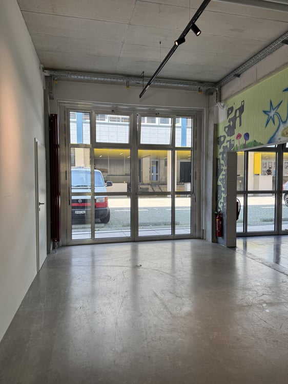 Betriebsbereite Gastrofläche im Neubau 9