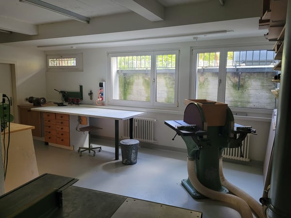 Viel Platz für Ihre Ideen 230 m² Werkstatt und Kreativzone mit Charme 10