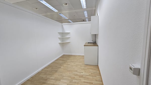 ZU VERMIETEN - SR388 14 m² 5