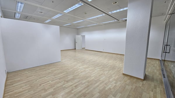 ZU VERMIETEN - SR388 14 m² 3