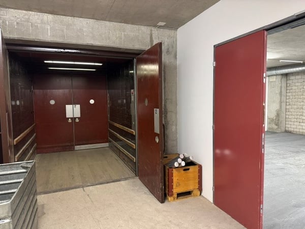 Grosszügige Büro- und Lagerfläche zur Miete an der Riedstrasse 8 in Dietikon 30