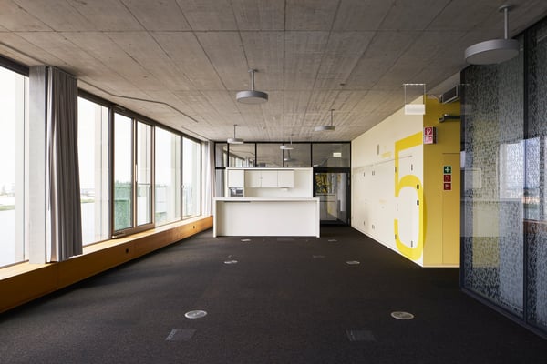 Büroflächen ab 997 m² direkt am Rhein 6