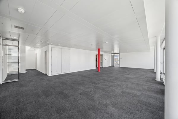 Show-Room an perftektem Standort in Pfäffikon SZ 5