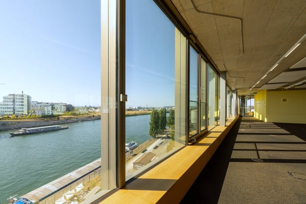Büroflächen ab 2'000 m² direkt am Rhein 3