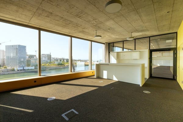 Büroflächen ab 2'000 m² direkt am Rhein 12