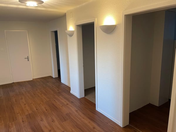 3-Zimmerwohnung nähe Bahnhof mit Blick auf See 12