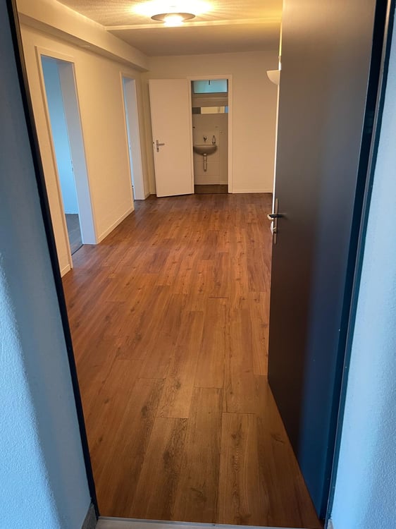 3-Zimmerwohnung nähe Bahnhof mit Blick auf See 11
