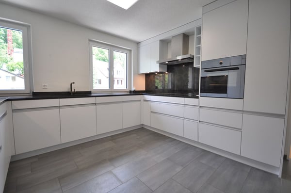 Befristet bis 30.09.2027: Top Wohnung an begehrter Lage 12