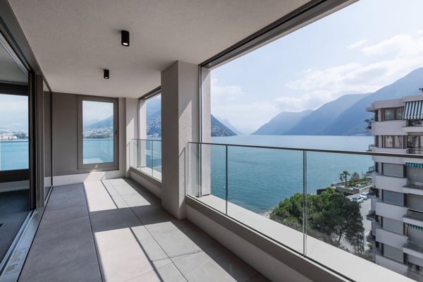 Luminoso appartamento di 2.5 locali con vista lago a Paradiso 6