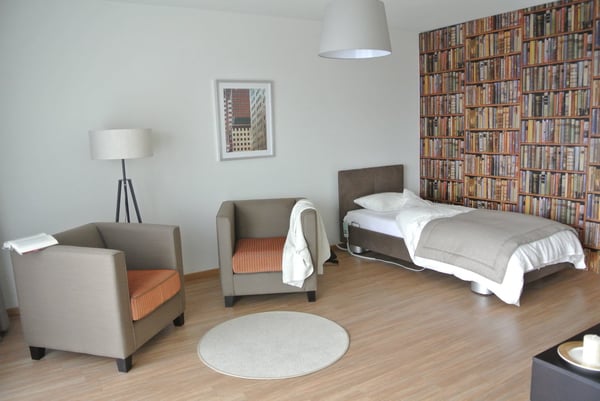 schöne, helle 1 ½ Zimmer Wohnung 4