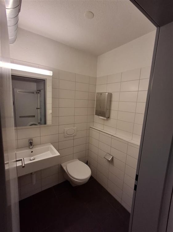 Vielseitig nutzbare Gewerberäume mit bestehender Infrastruktur - 470 m² 11