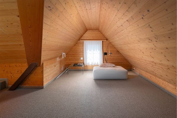 Wohn- und Geschäftshaus oder Mehrgenerationenhaus 11