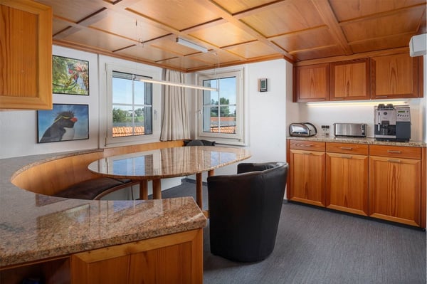 Wohn- und Geschäftshaus oder Mehrgenerationenhaus 3