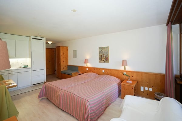 Studio in gepflegter Anlage 3