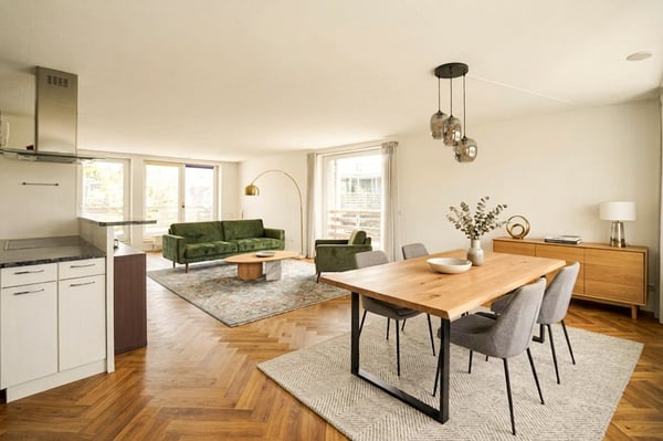 Grosse 5½- Zimmer Attika / Loft 3