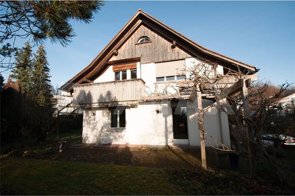 Einfamilienhaus an privilegierter Lage 2