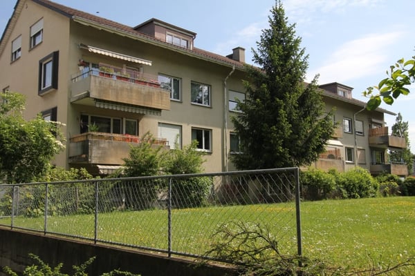 Charmante Dachwohnung an zentraler Lage 1