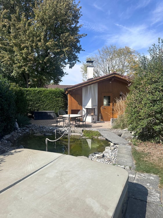 Traumhaus mit privatem Spa, Whirlpool, Schwimmteich und Golfvergnügen im eigenen Garten 7