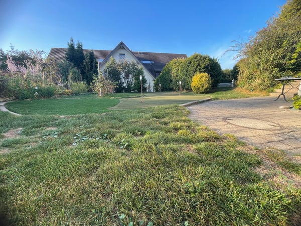 Traumhaus mit privatem Spa, Whirlpool, Schwimmteich und Golfvergnügen im eigenen Garten 9