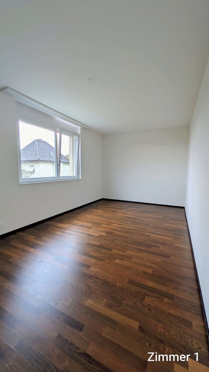 Grosszügige 5.5-Zimmer-Dach-Maisonettewohnung mit Balkon und Stadtblick in Opfikon 17
