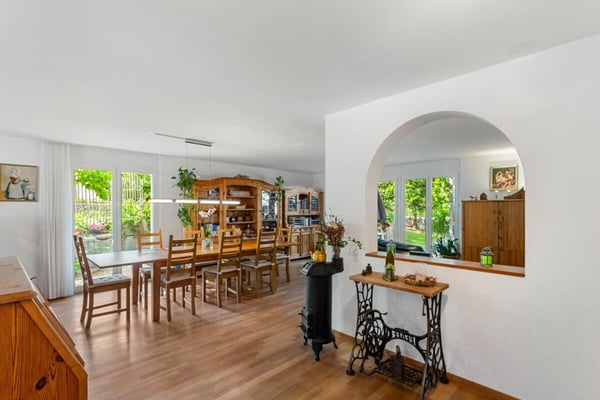 Sehr grosses 7.5-Zimmer-Eckhaus mit zusätzlichem Büro und grossem Hobbyraum in Wetzikon 5