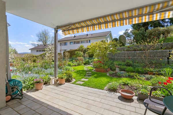 Wunderschöne naturnahe 5.5-Zimmer-Gartenwohnung 2