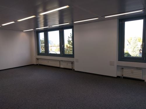 Fertig ausgebauter Büroraum an Toplage! 4