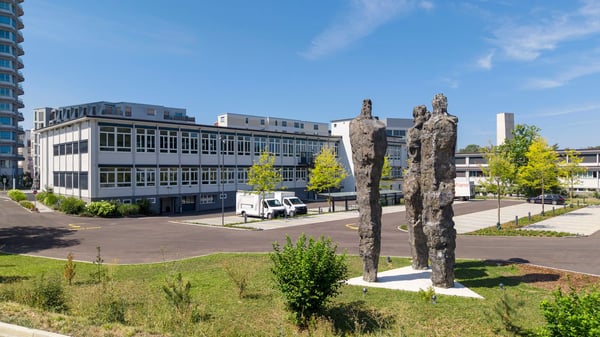 Lagerfläche / Hobbyraum in Bülach, nahe der Autobahn, zu vermieten 1