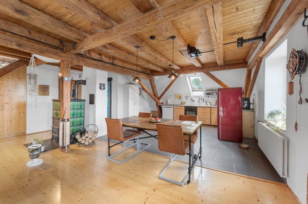 Mehrfamilienhaus voller Möglichkeiten 8