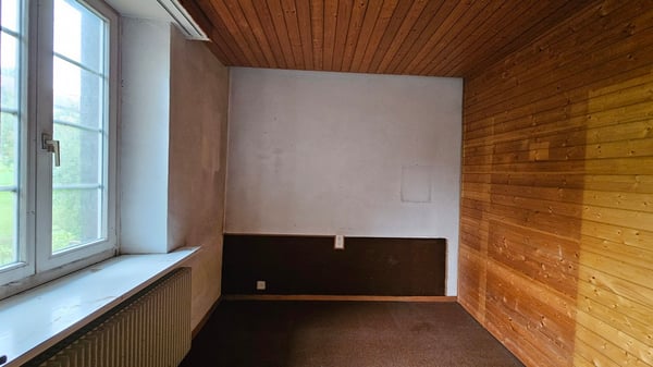 Ehemaliges Bauernhaus mit viel Potenzial und lauschigem Garten 11