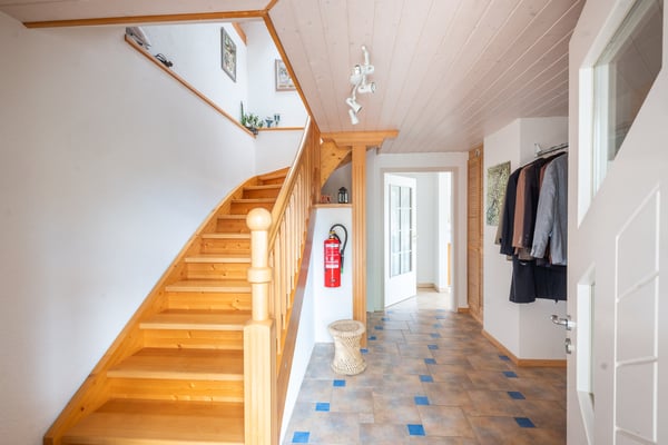 Perle am Stadtrand mit unverbaubarem Blick und Swimmingpool 12