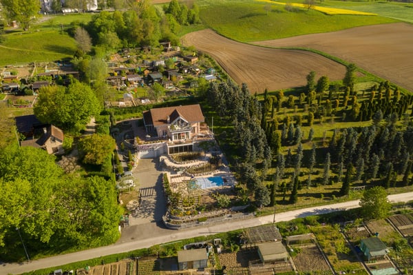 Perle am Stadtrand mit unverbaubarem Blick und Swimmingpool 5