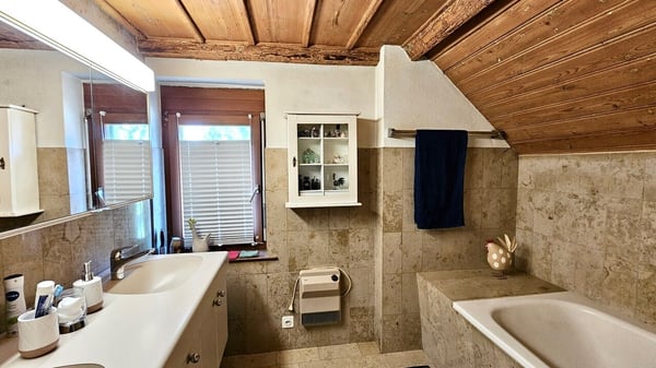 Ruhige Oase mitten im Zentrum von Beringen 4