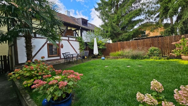 Ruhige Oase mitten im Zentrum von Beringen 1