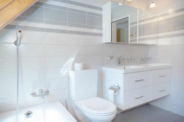 Charmante Dachwohnung im Dorfzentrum 5