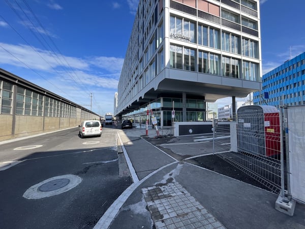 Letzte Verkaufs- und Dienstleistungsflächen am neuen Bahnhof Süd 8