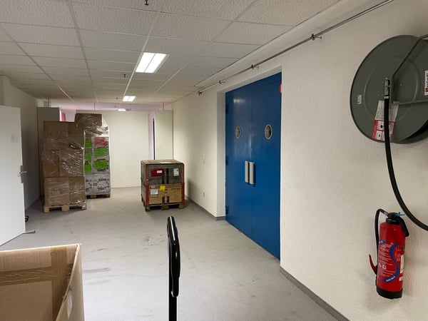 10'200 m² vielseitige Lager-/Ladenfläche in 2557 Studen/BE - Top Preise 6