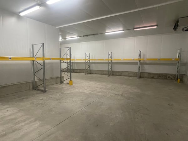 Gewerbeliegenschaft inkl. Kühlhaus - Immobile commerciale incluso CELLE FRIGORIFERE ! 5