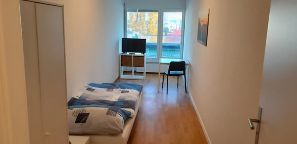 Zentral gelegenes Zimmer | modern möbliert 1