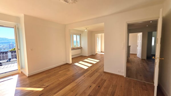 Charmante 3-Zimmer-Wohnung mit Balkon und Aussicht in Zürich-Höngg 3