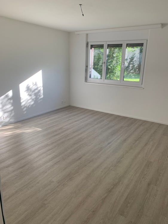Helle 4.5-Zimmer-Wohnung mit Balkon in ruhiger Lage – Höri ZH 5