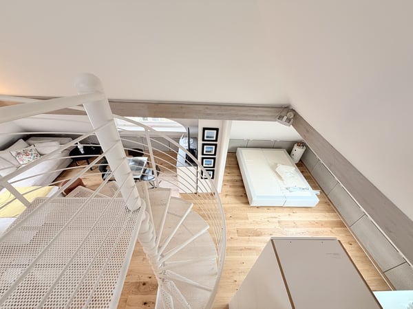 Charmante 2.5-Zimmer-Wohnung nach kompletter Sanierung Erstbezug nach Renovation 7