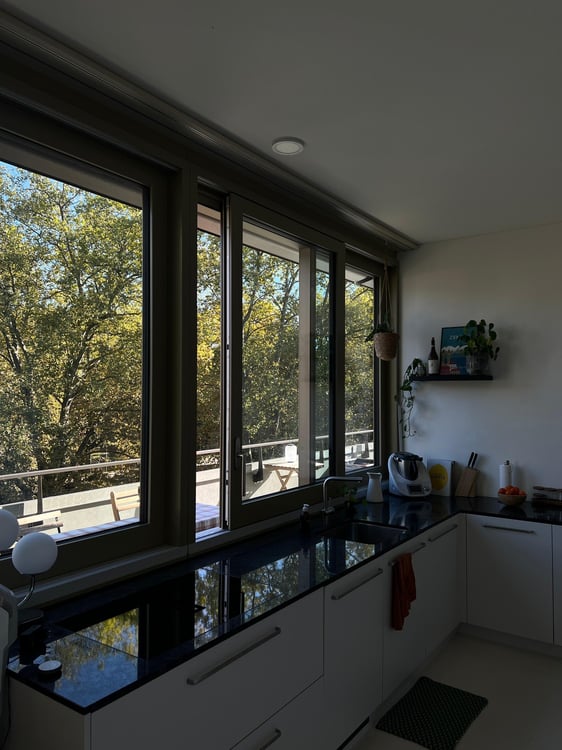 Furnished 1.5-room apartment for sublet in central Zurich 6