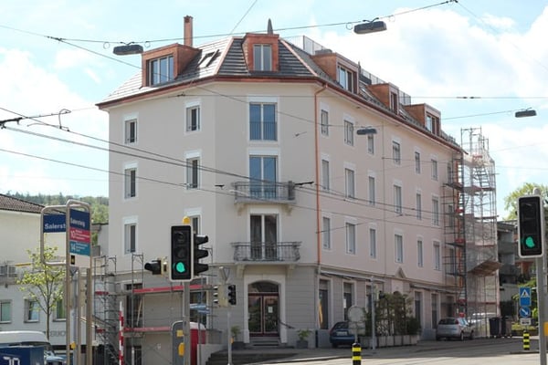 Charmante 1-Zimmer-Eckwohnung in Oerlikon 3