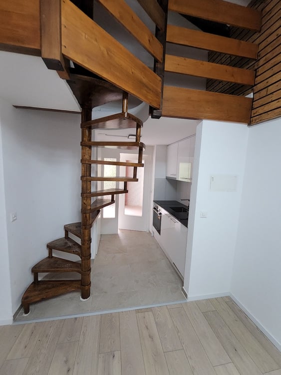 Neu Renovierte Duplex - Wohnung 3