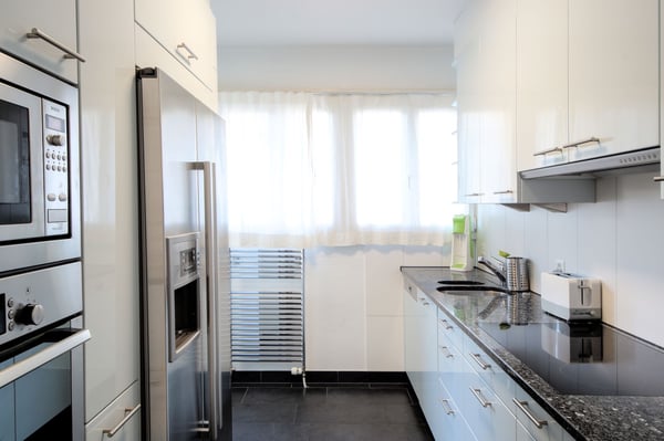 Schöne und sonnige Wohnung in Witikon 12