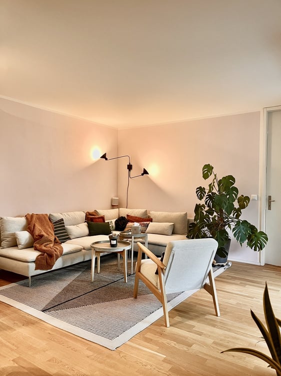 Möblierte 1.5-Zimmer-Wohnung mit Gartensitzplatz zur Untermiete (Albisrieden, Zürich) - Furnished 1.5-room apartment with garden seating area for sublet (Albisrieden, Zurich) 1