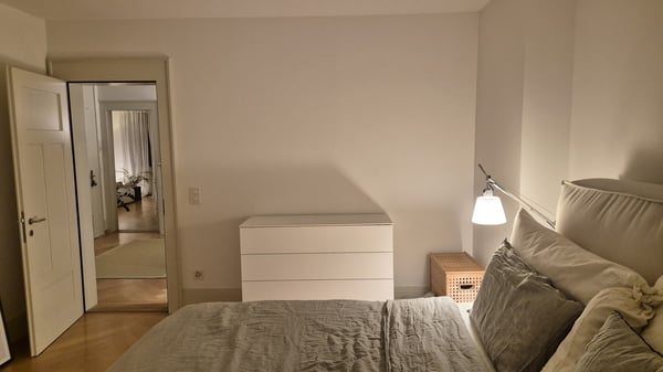 Wunderschöne Altbauwohnung nähe Kinderspital 11